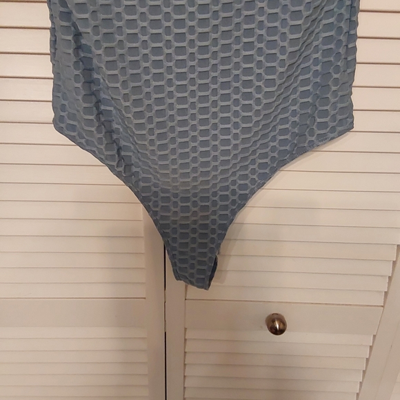 Fashion Nova Blue Textured Bodysuit - Picture 9 of 9